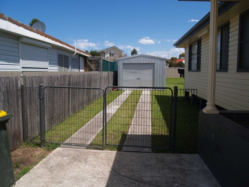 16 Thomas Street, Lake Illawarra NSW 2528