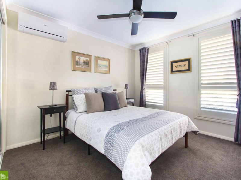 4/121 Daintree Drive, Albion Park NSW 2527