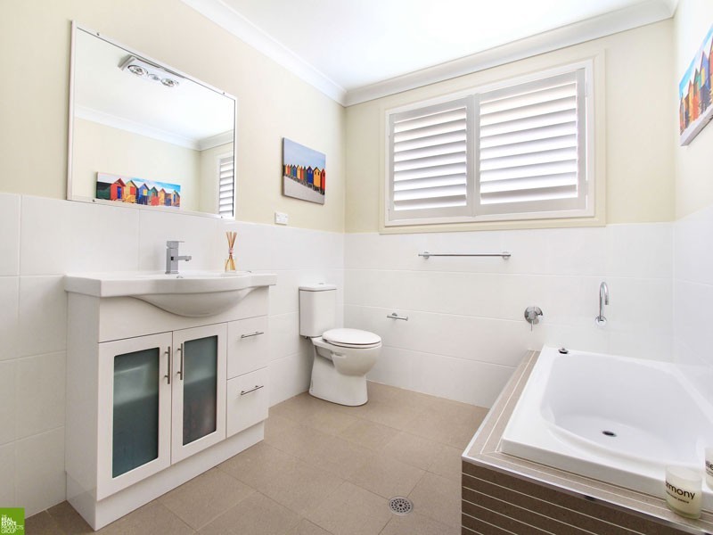 4/121 Daintree Drive, Albion Park NSW 2527