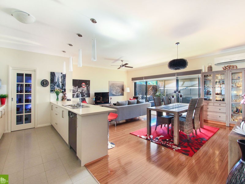 4/121 Daintree Drive, Albion Park NSW 2527