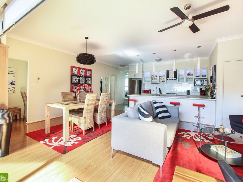 4/121 Daintree Drive, Albion Park NSW 2527
