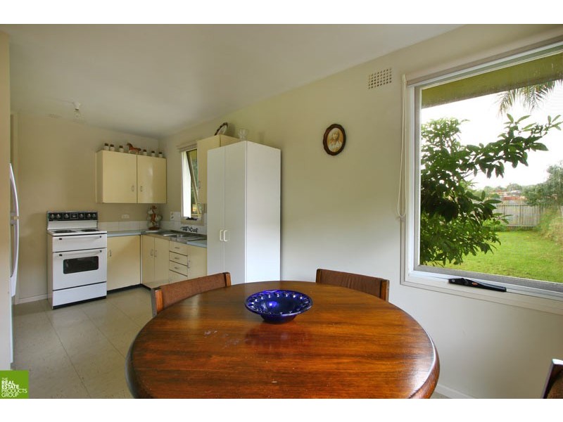 57 Roberts Avenue, Barrack Heights NSW 2528