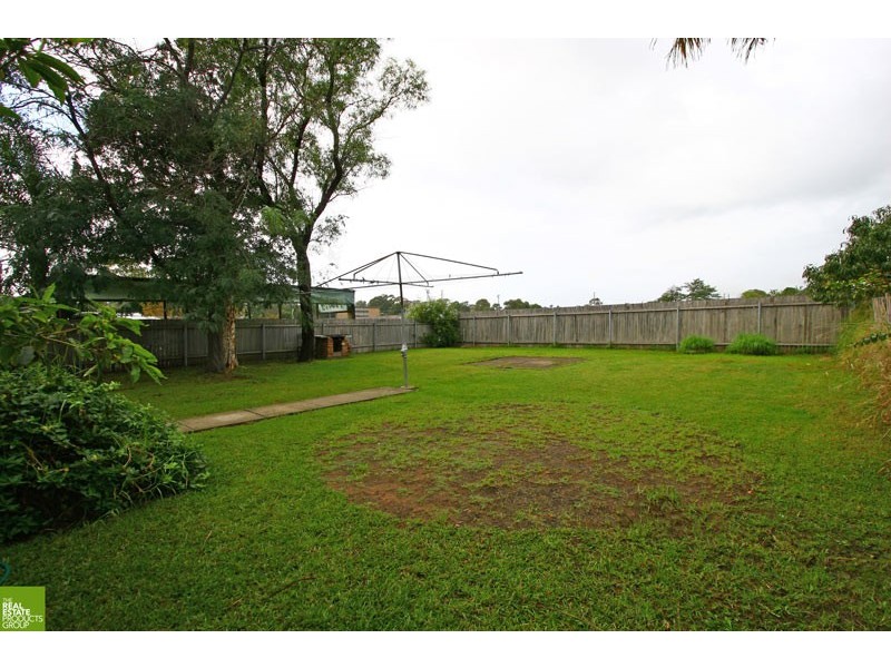 57 Roberts Avenue, Barrack Heights NSW 2528