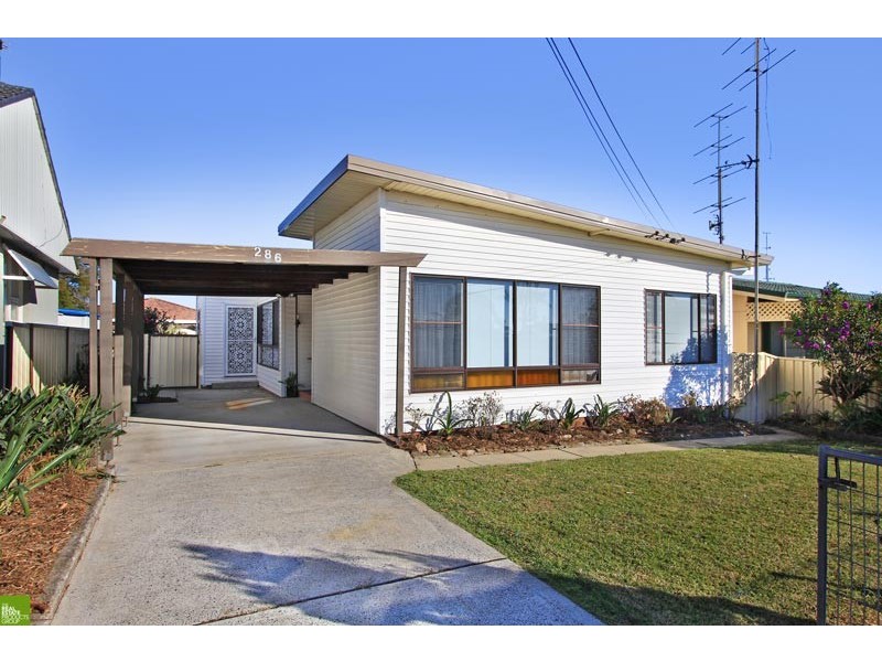 286 Shellharbour Road, Barrack Heights NSW 2528