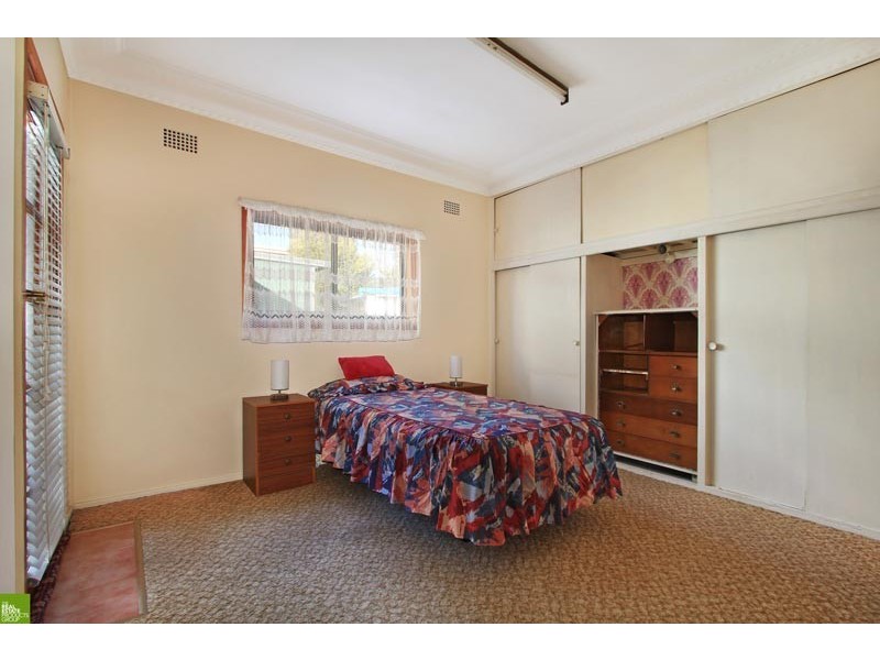 286 Shellharbour Road, Barrack Heights NSW 2528