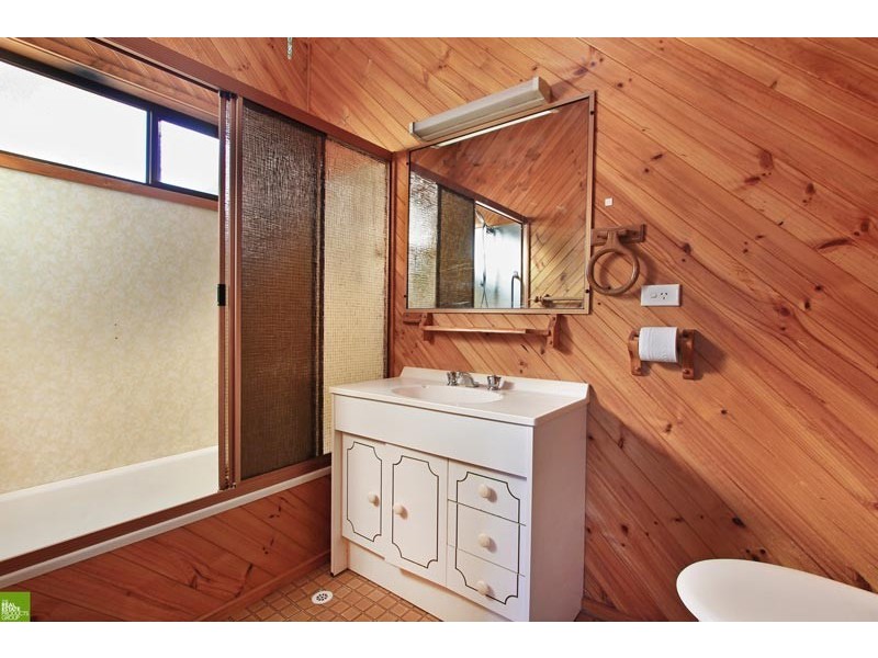 286 Shellharbour Road, Barrack Heights NSW 2528