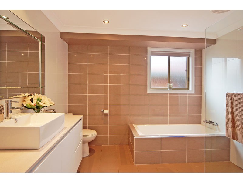 15 Evergreen Drive, Shellharbour NSW 2529