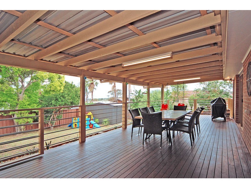 15 Evergreen Drive, Shellharbour NSW 2529