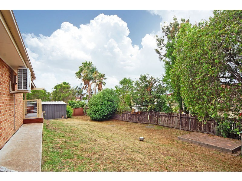 15 Evergreen Drive, Shellharbour NSW 2529