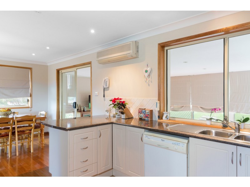 44 Southern Cross Boulevard, Shell Cove NSW 2529
