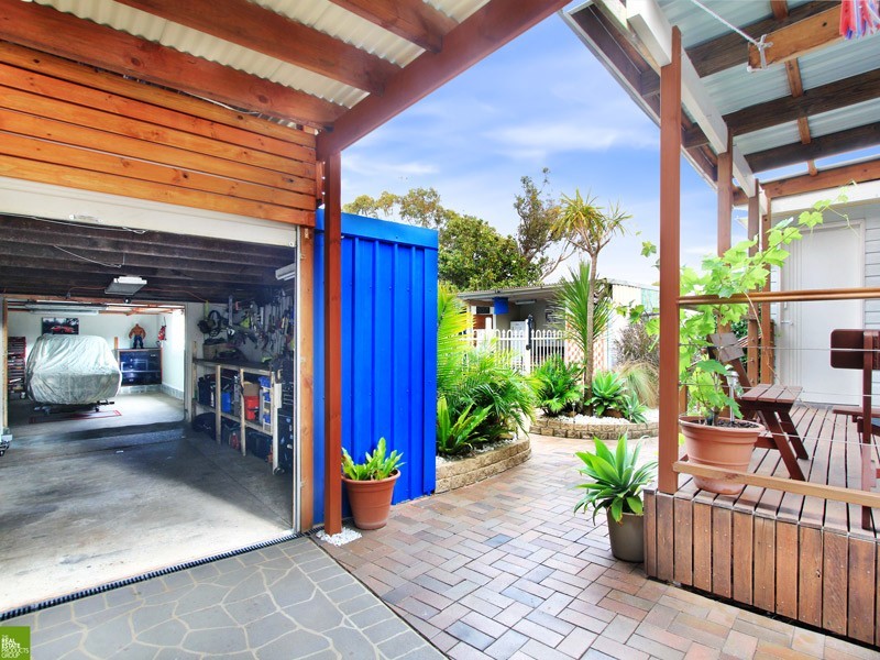 31 Day Street, Lake Illawarra NSW 2528