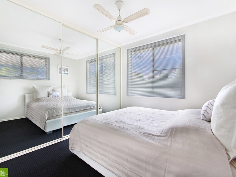 31 Day Street, Lake Illawarra NSW 2528