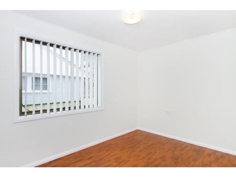 37 Landy Drive, Mount Warrigal NSW 2528