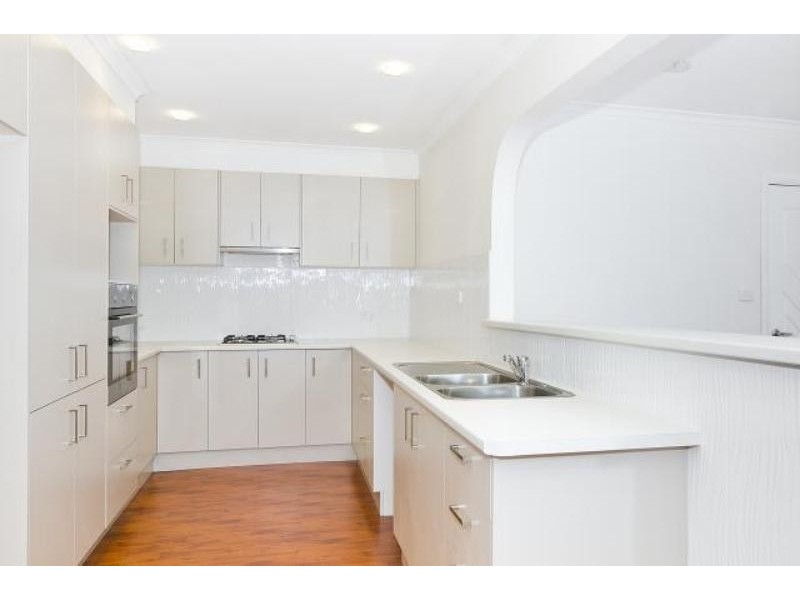 37 Landy Drive, Mount Warrigal NSW 2528