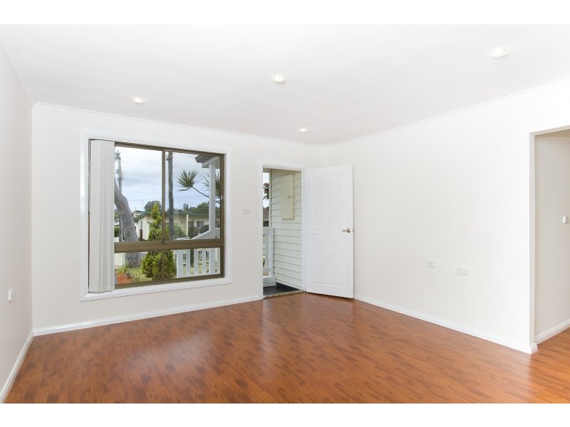 37 Landy Drive, Mount Warrigal NSW 2528