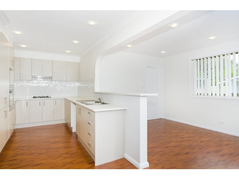 37 Landy Drive, Mount Warrigal NSW 2528