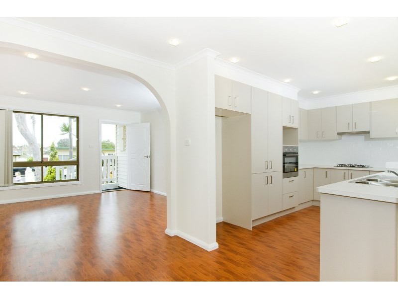 37 Landy Drive, Mount Warrigal NSW 2528