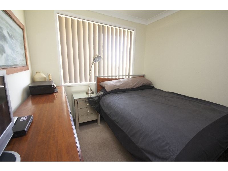 40 Morgan Avenue, Mount Warrigal NSW 2528