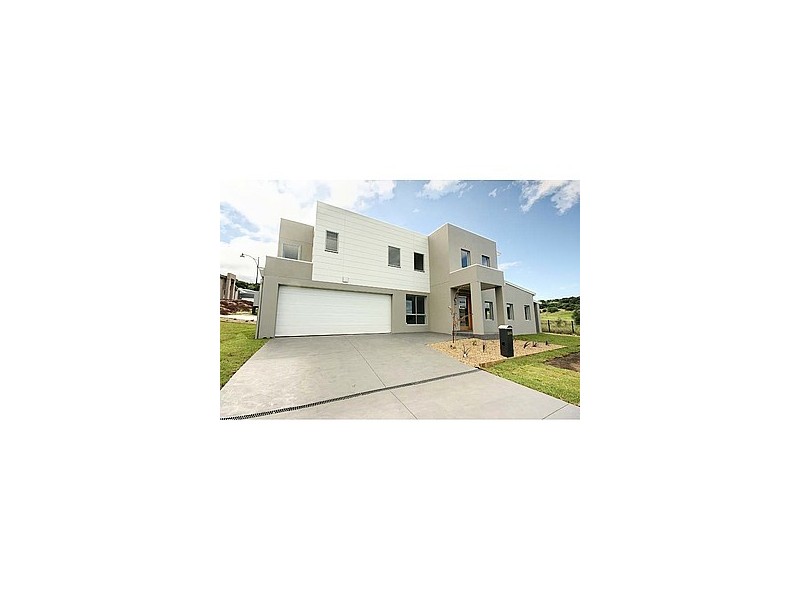 2 Troon Avenue, Shell Cove NSW 2529