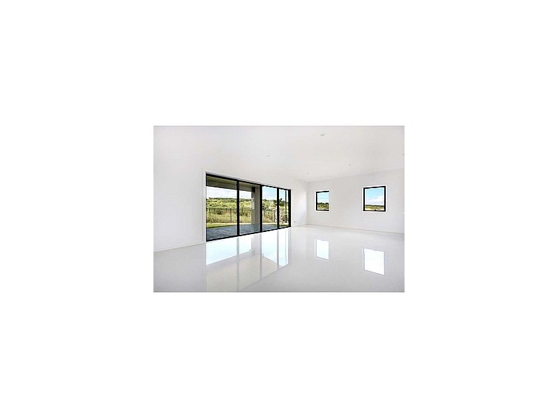 2 Troon Avenue, Shell Cove NSW 2529