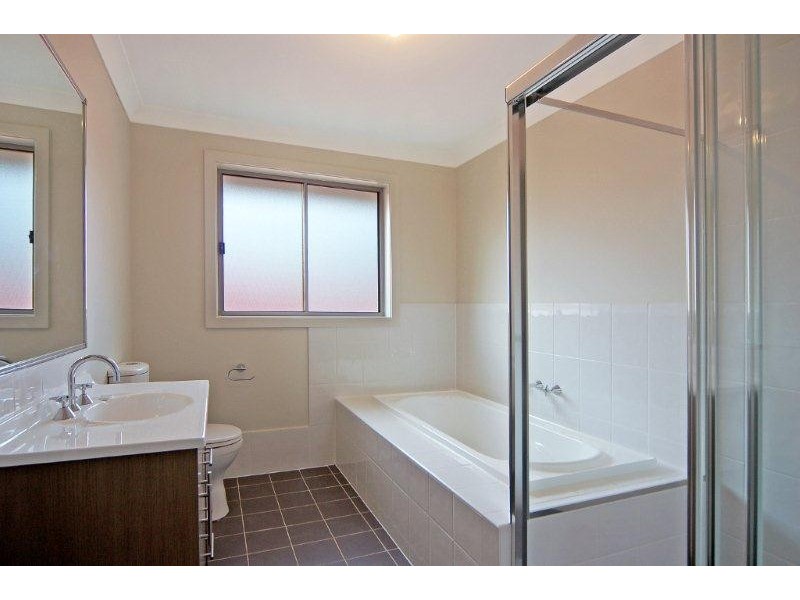 36 Timbs Road, Oak Flats NSW 2529