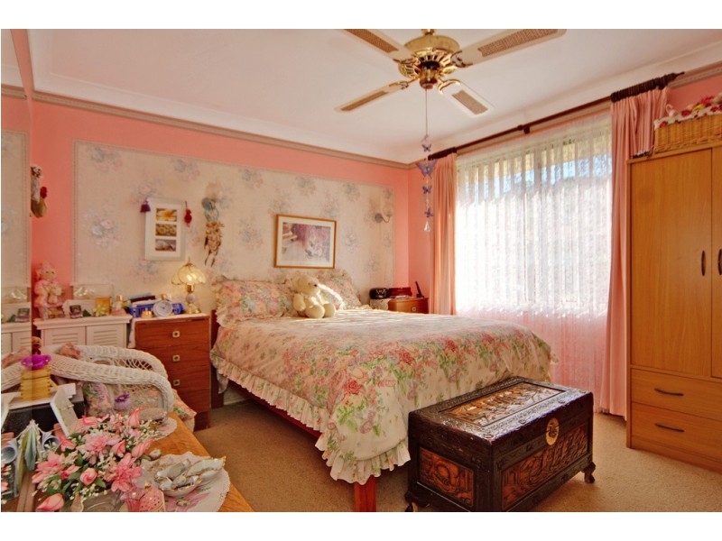 21 Parklands Drive, Shellharbour NSW 2529