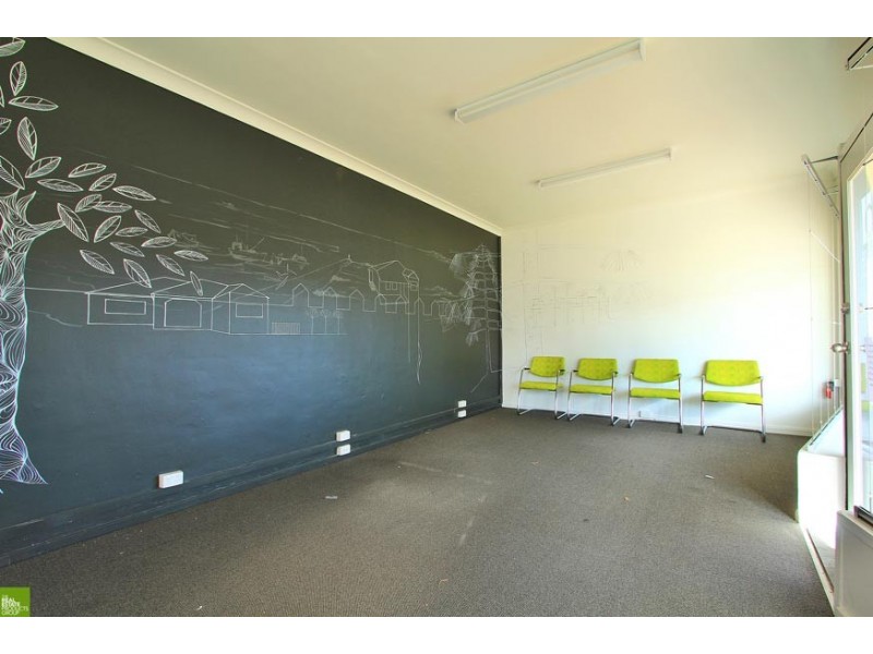 30b Addison Street, Shellharbour NSW 2529