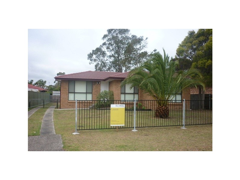6 Melaleuca Road, Albion Park Rail NSW 2527