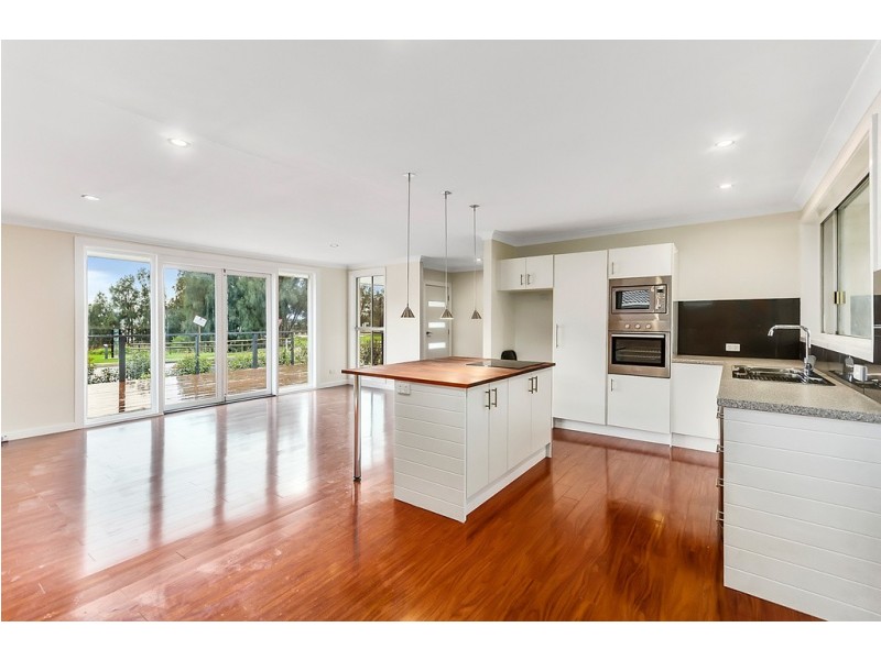 2 Konrads Road, Mount Warrigal NSW 2528