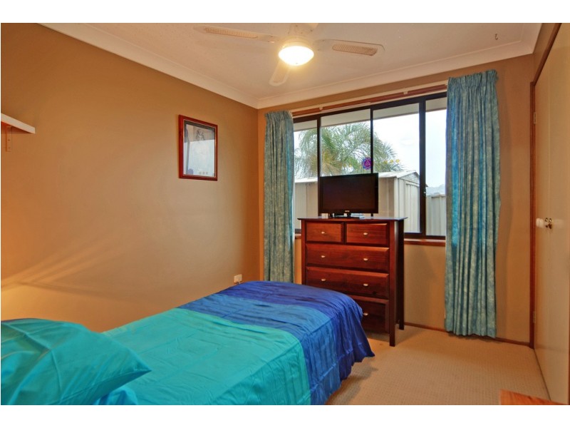 32 Mummuga Close, Flinders NSW 2529