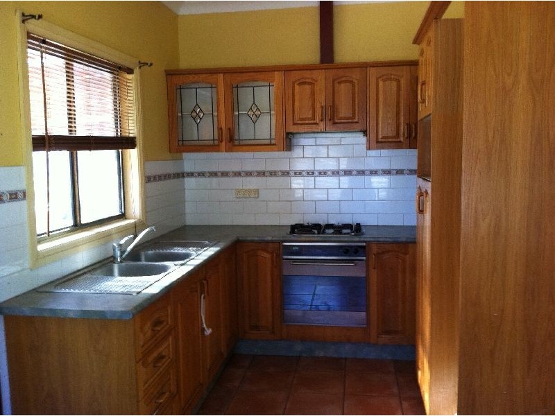 19 Bluebell Road, Barrack Heights NSW 2528
