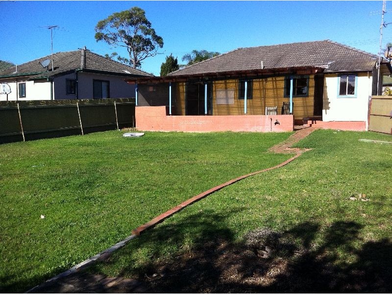 19 Bluebell Road, Barrack Heights NSW 2528
