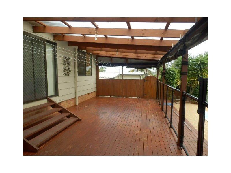 18 Toshack Street, Warilla NSW 2528