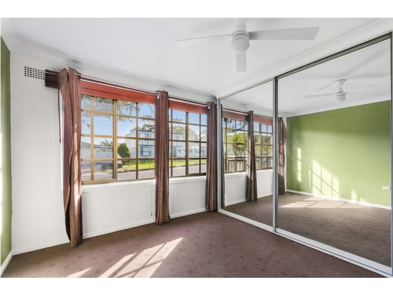 67 Sammat Avenue, Barrack Heights NSW 2528