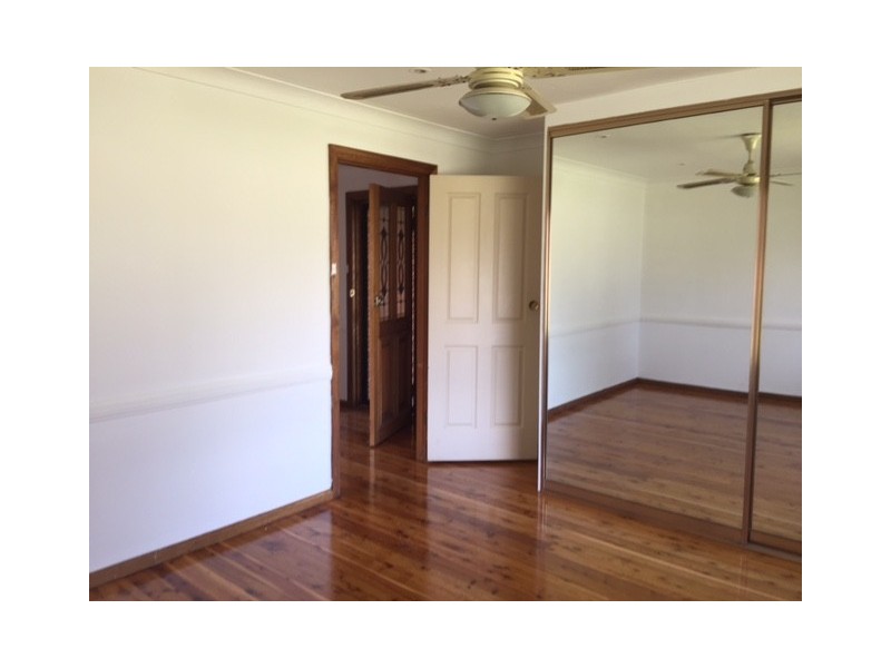 76 Maple Street, Albion Park Rail NSW 2527