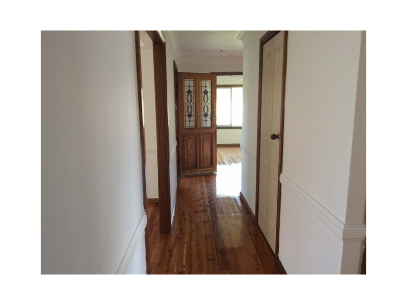 76 Maple Street, Albion Park Rail NSW 2527