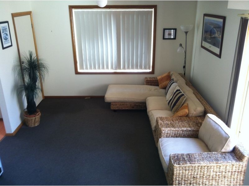 12 Barrack Avenue, Barrack Heights NSW 2528