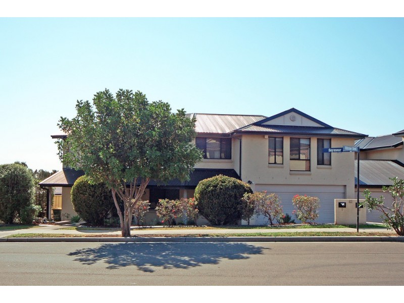 1/42 Seymour Drive, Flinders NSW 2529