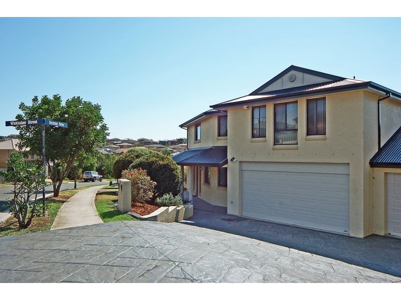 2/42 Seymour Drive, Flinders NSW 2529