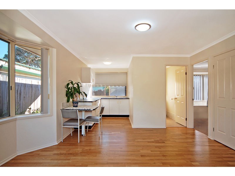 90 Osborne Parade, Warilla NSW 2528