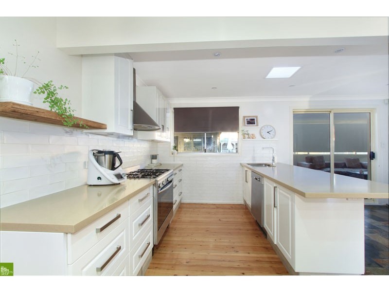 147 Lake Entrance Road, Barrack Heights NSW 2528