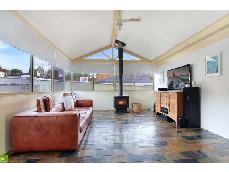 147 Lake Entrance Road, Barrack Heights NSW 2528