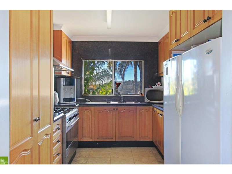 220 Princes Highway, Albion Park Rail NSW 2527