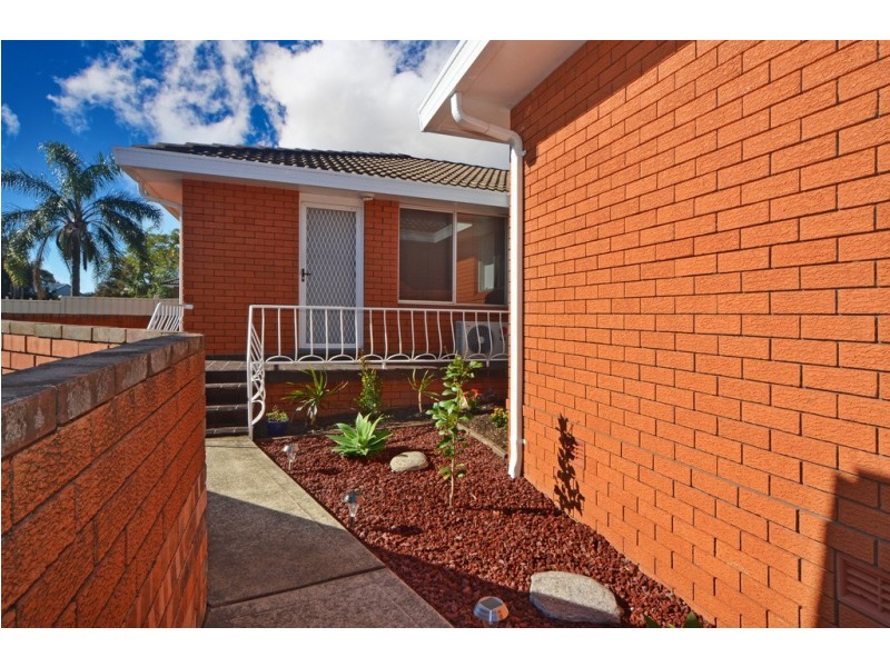 4/142 Pur Pur Avenue, Lake Illawarra NSW 2528