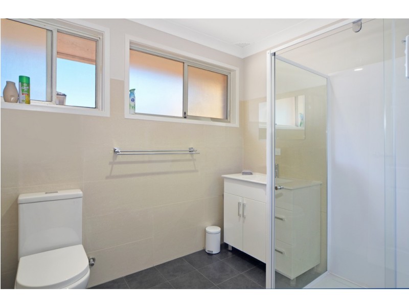 4/142 Pur Pur Avenue, Lake Illawarra NSW 2528