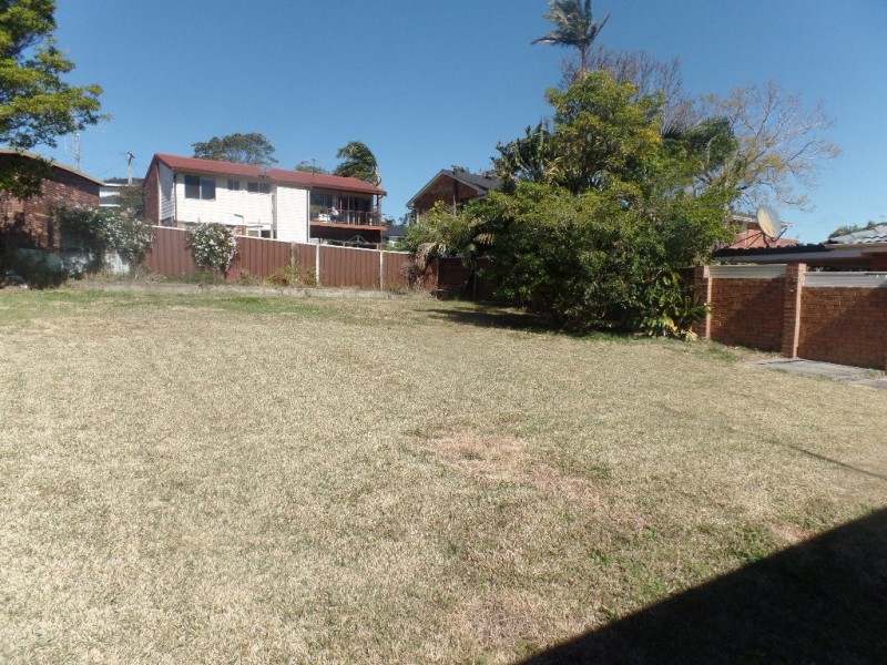 273 Reddall Parade, Mount Warrigal NSW 2528