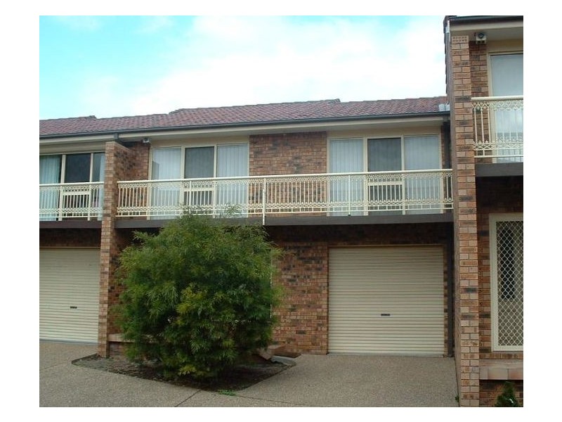 4/76-78 Pur Pur Avenue, Lake Illawarra NSW 2528