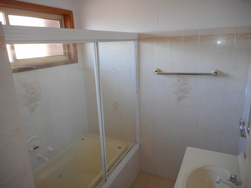 4/76-78 Pur Pur Avenue, Lake Illawarra NSW 2528