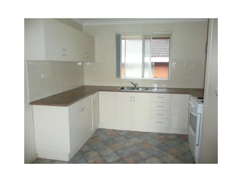 2/314 Shellharbour Road, Barrack Heights NSW 2528