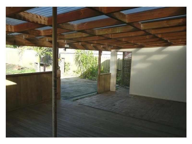 38 Malin Road, Oak Flats NSW 2529